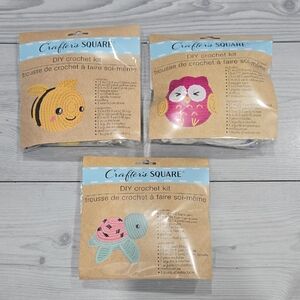Crafter's Square DIY Crochet Animal Kit Set